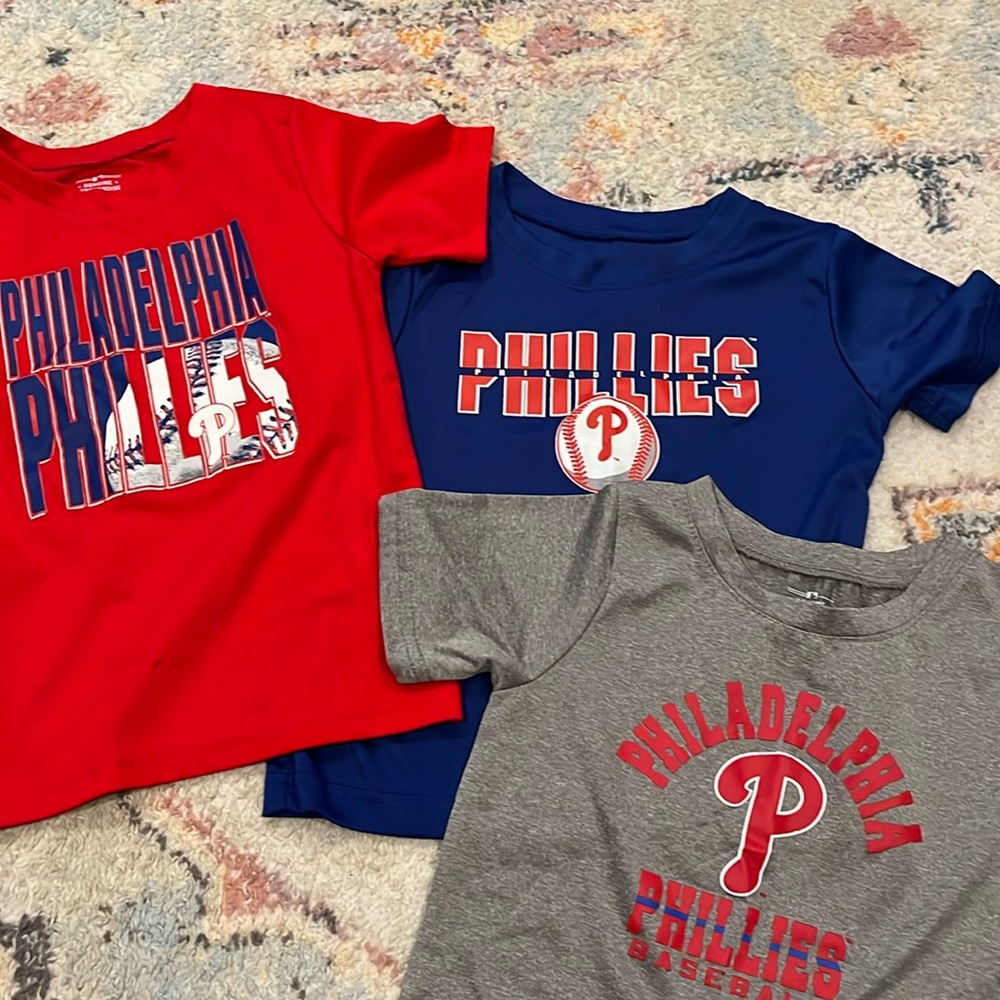 Phillies kids 4T 3 pack T-shirt’s